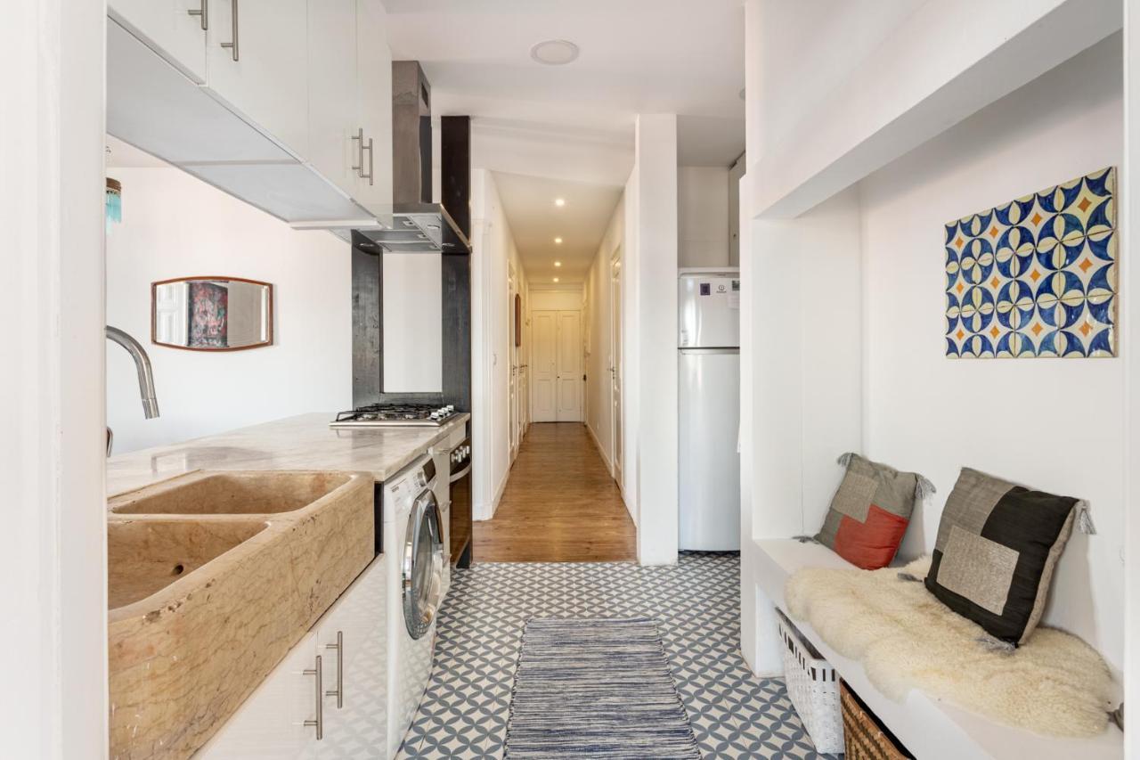 Joivy Cosy 2-bed Flat In Arroios