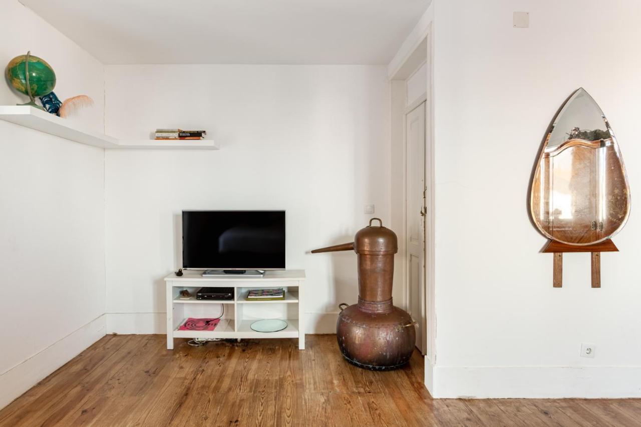 Joivy Cosy 2-bed Flat In Arroios